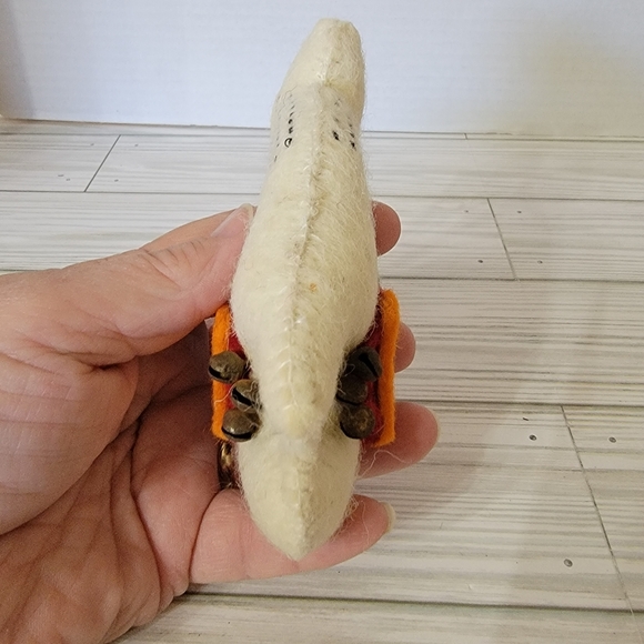 Felt Llama Alpaca Hand Made Christmas Ornament - Picture 5 of 9